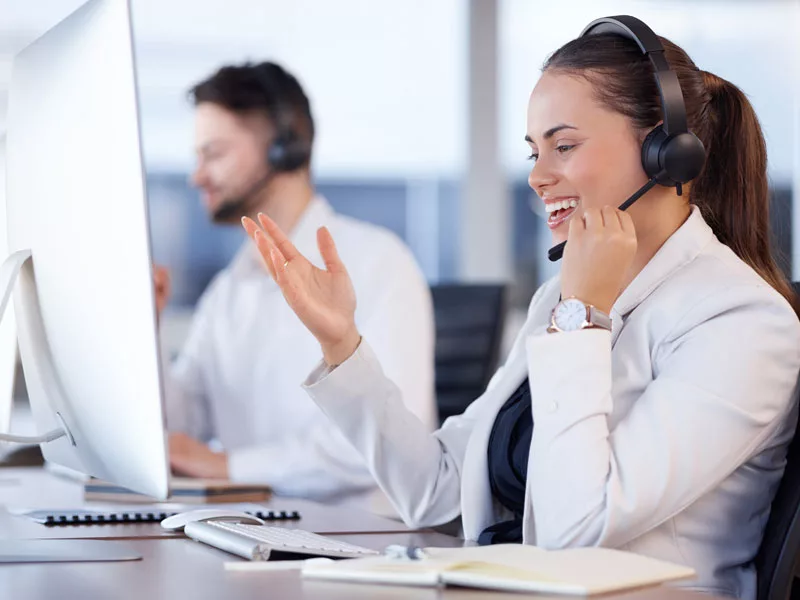 Call center to illustrate IT help desk outsourcing