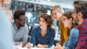 Co-managed IT support helping internal IT teams manage workload efficiently.